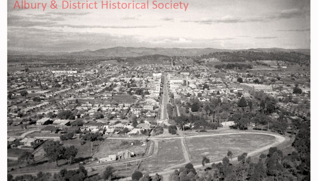 Dean St Albury from the air 1930s