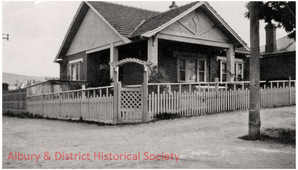 Lee-Tet home, Kiewa St Albury